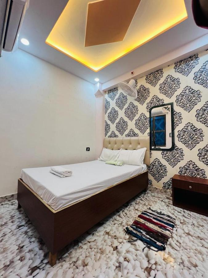 The Bella Guesthouse Varanasi Exterior foto